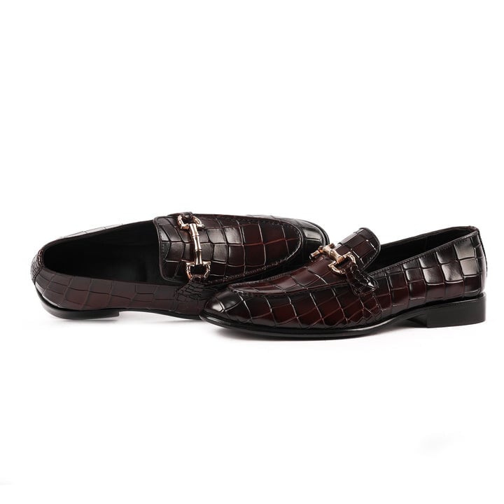 Elegant Burgundy Crocodile-Embossed Leather Loafers with Gold Metal Bit